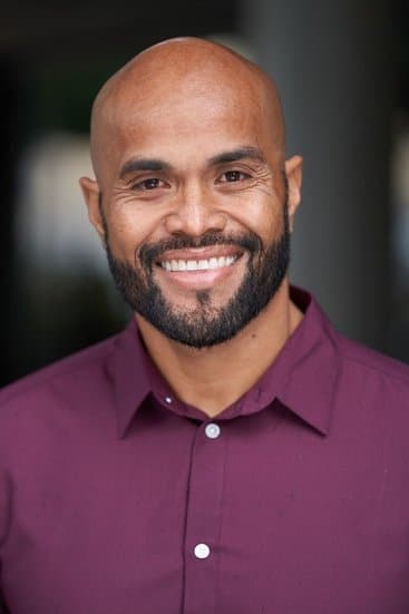 Hio Pelesasa profile