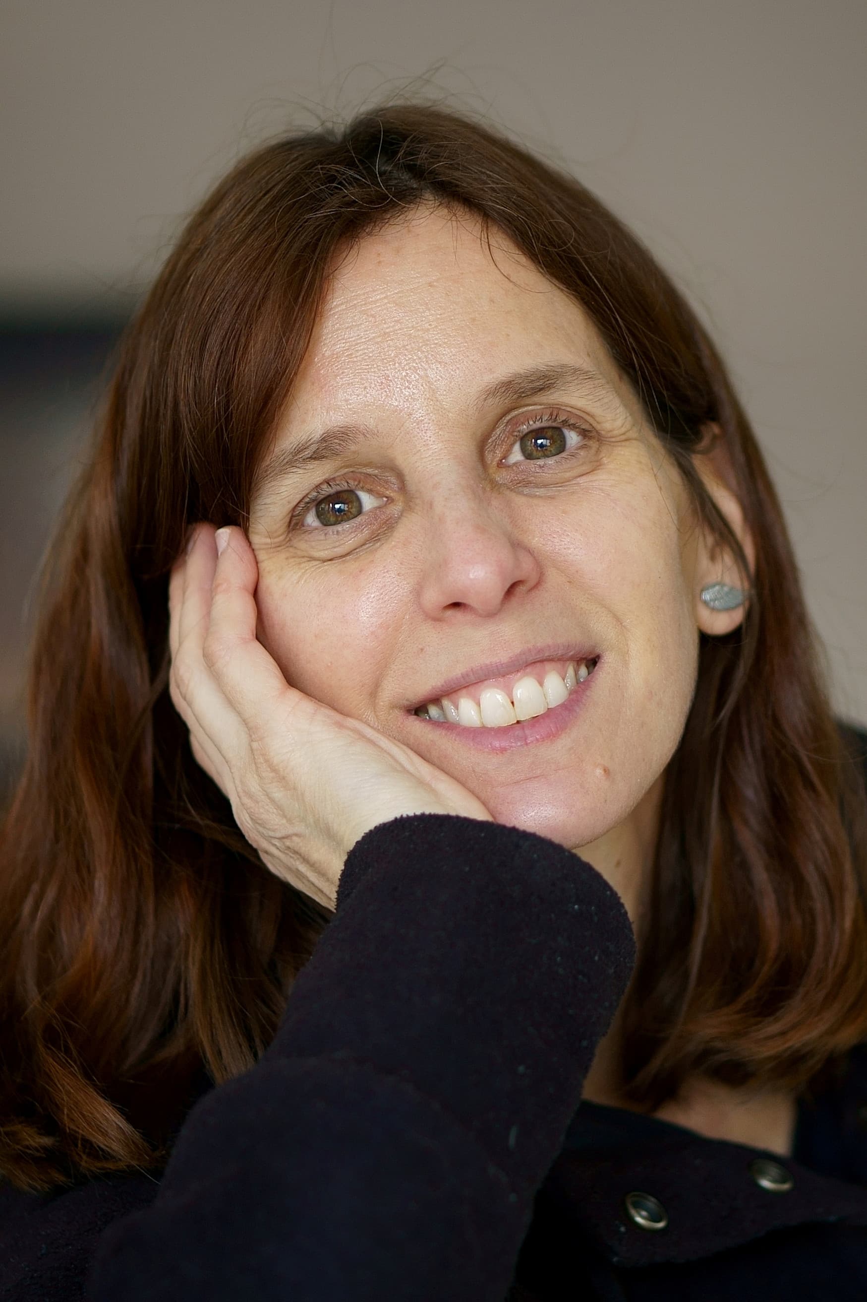 Paula Arioni profile