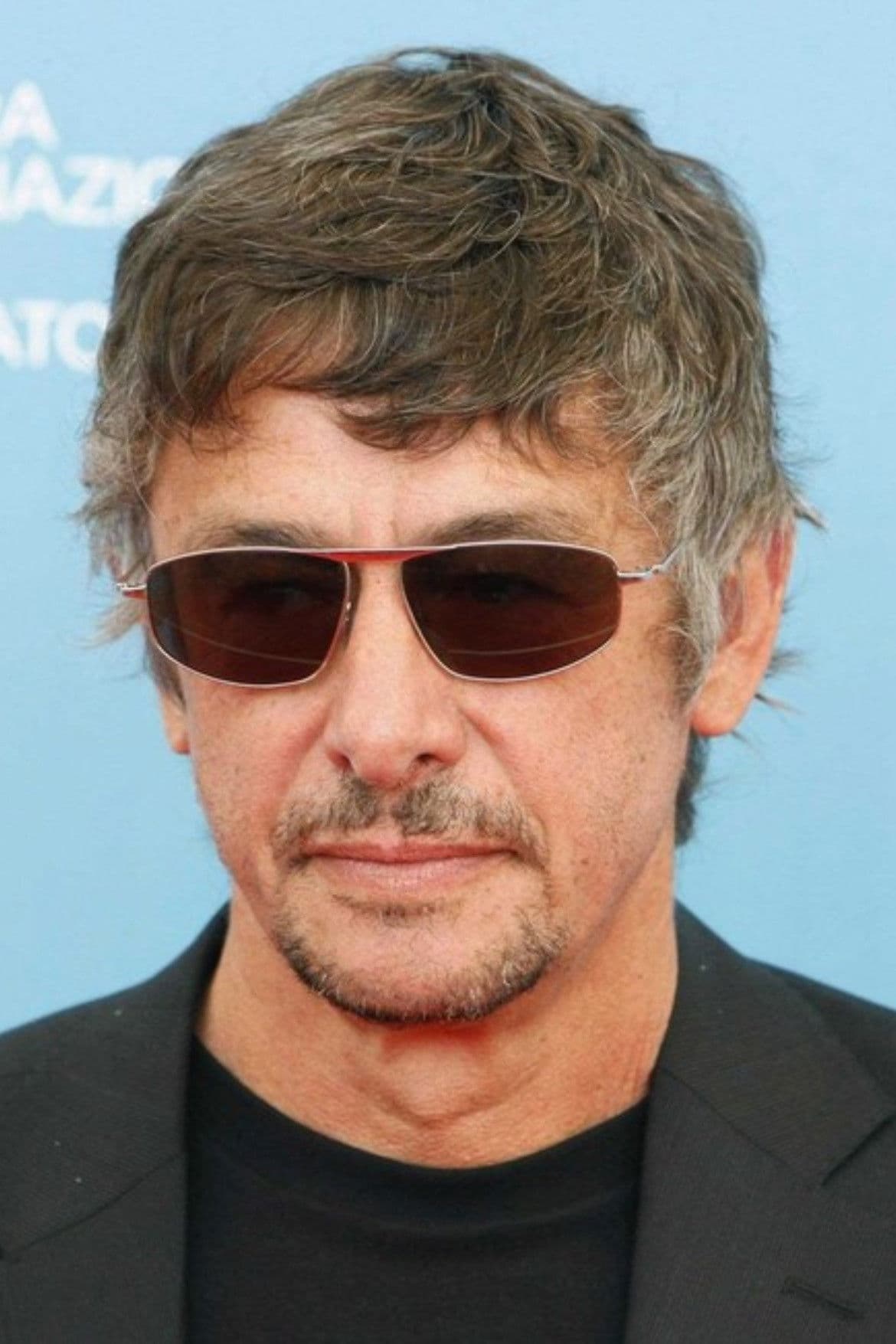 Philippe Grandrieux profile