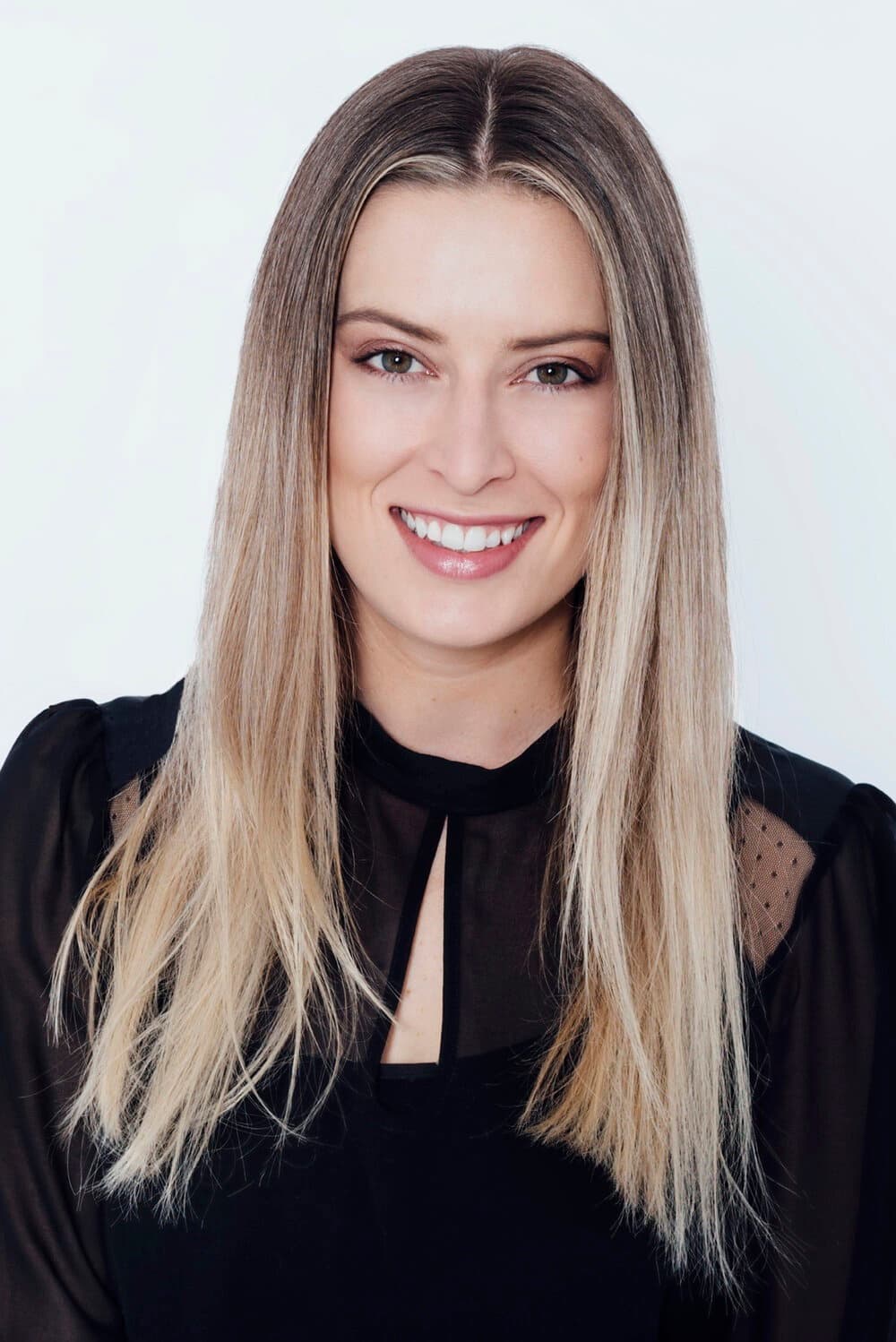 Holly Phillips profile