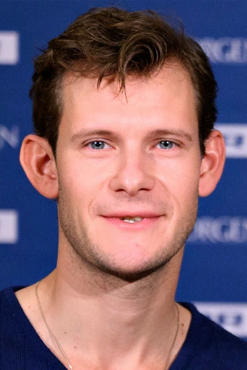 Simon Bennebjerg profile