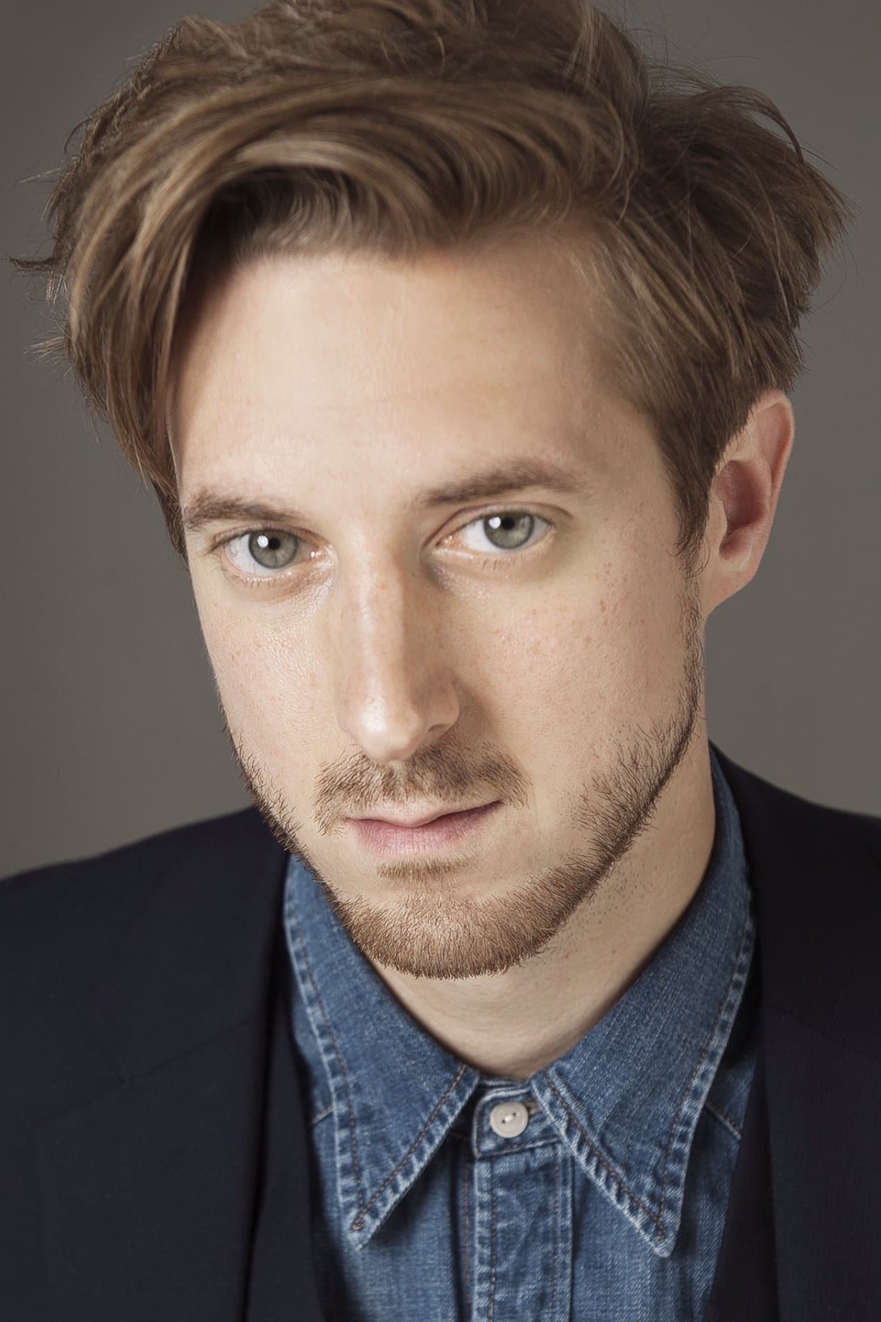 Arthur Darvill profile