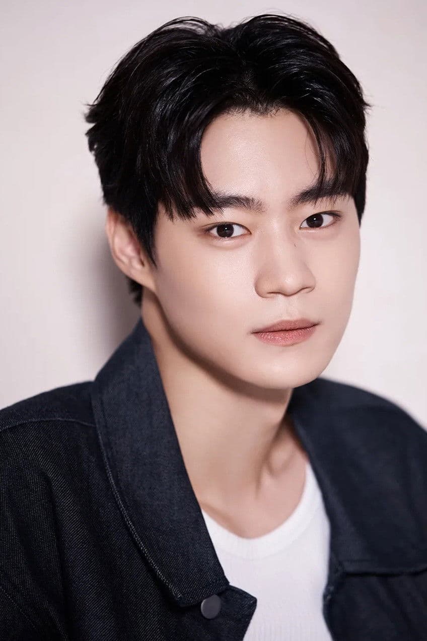 Hyun Woo-seok profile