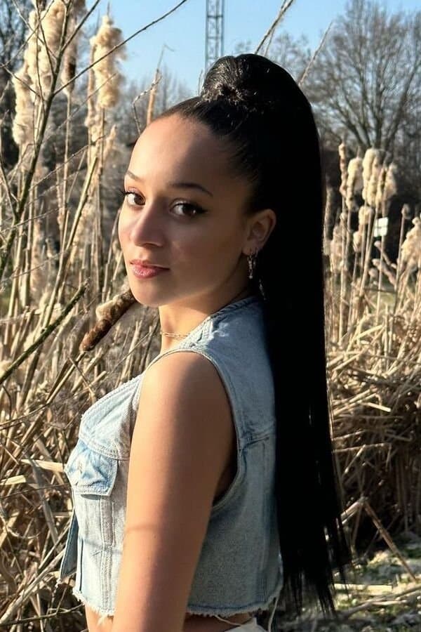 Imea Denooze profile