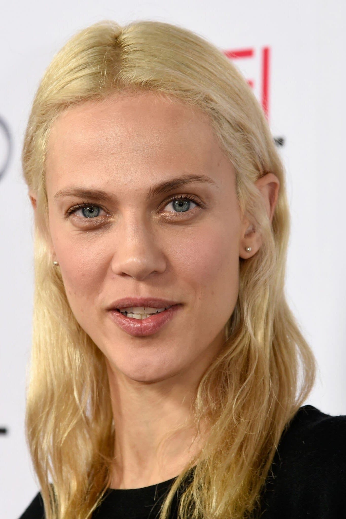 Aymeline Valade profile