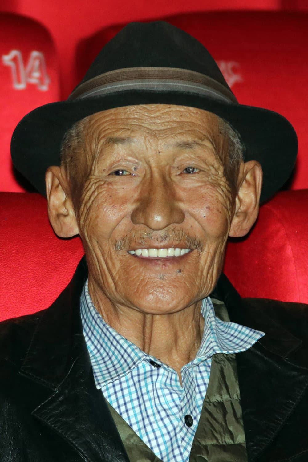 Davaasamba Sharav profile