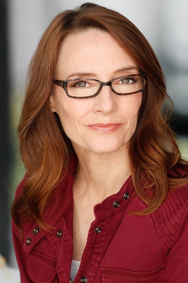 Amie MacKenzie profile