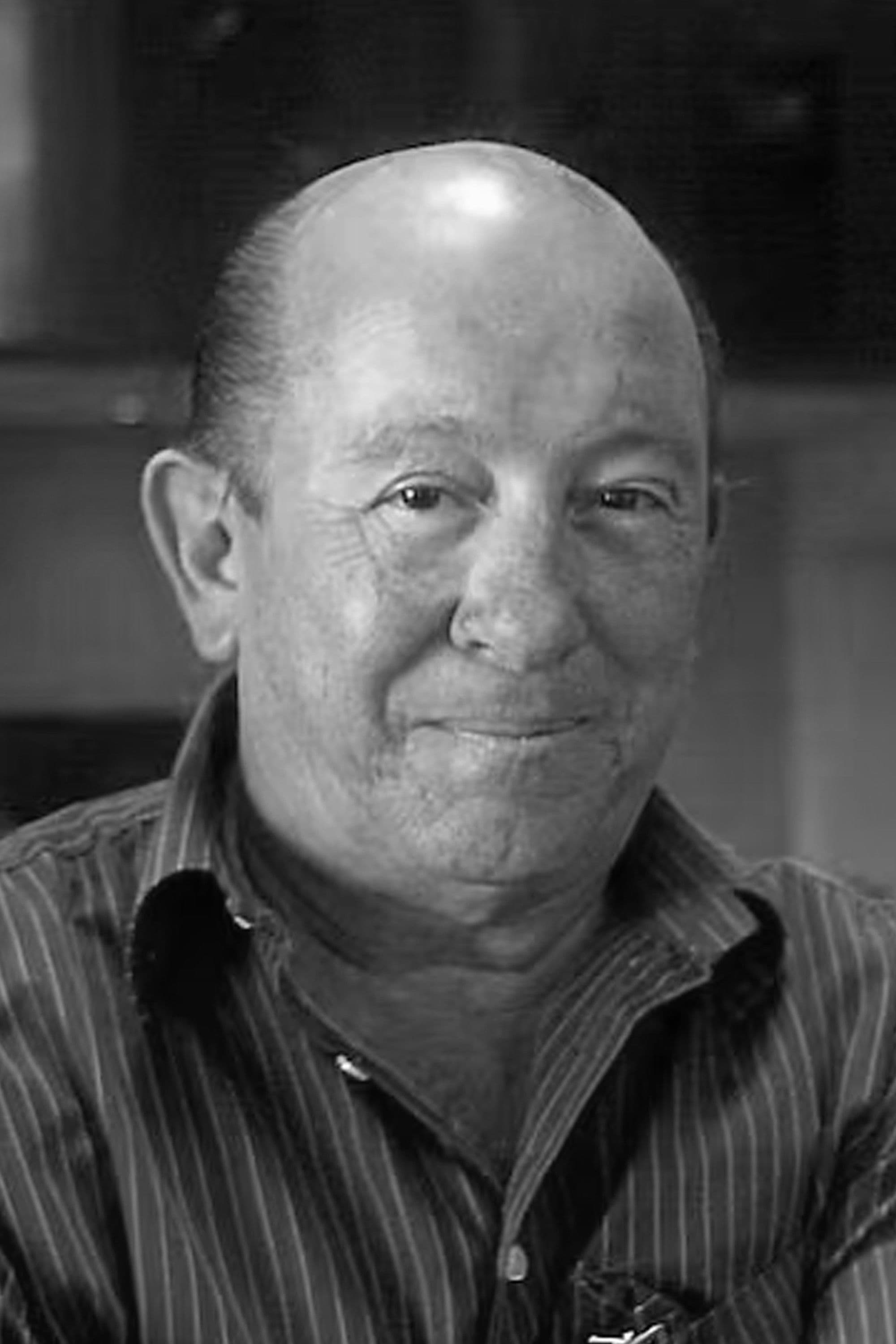 Ulises Dumont profile