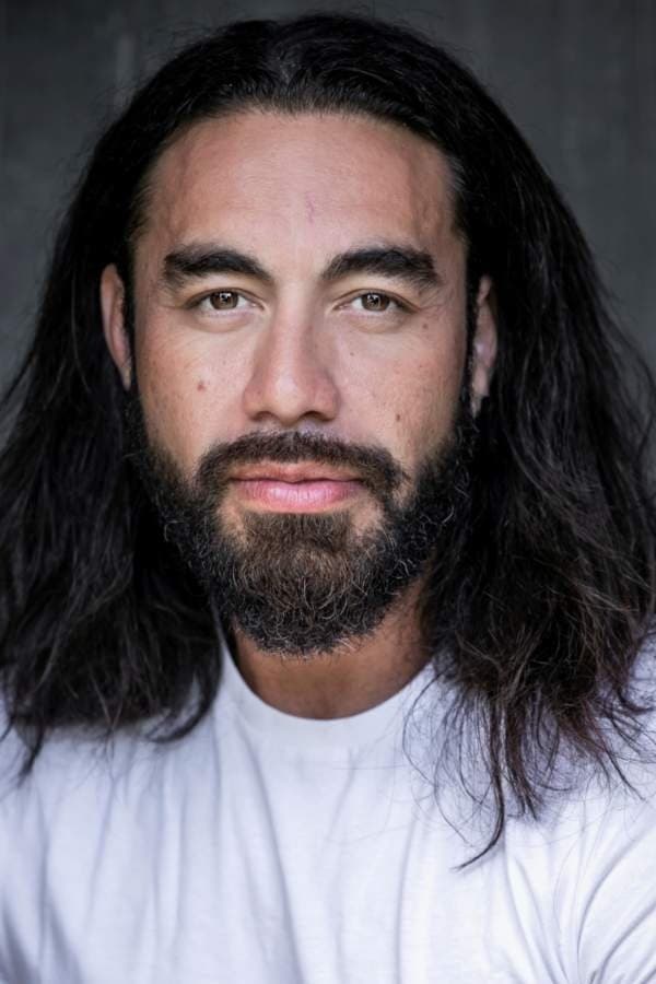 Stephen Grey profile