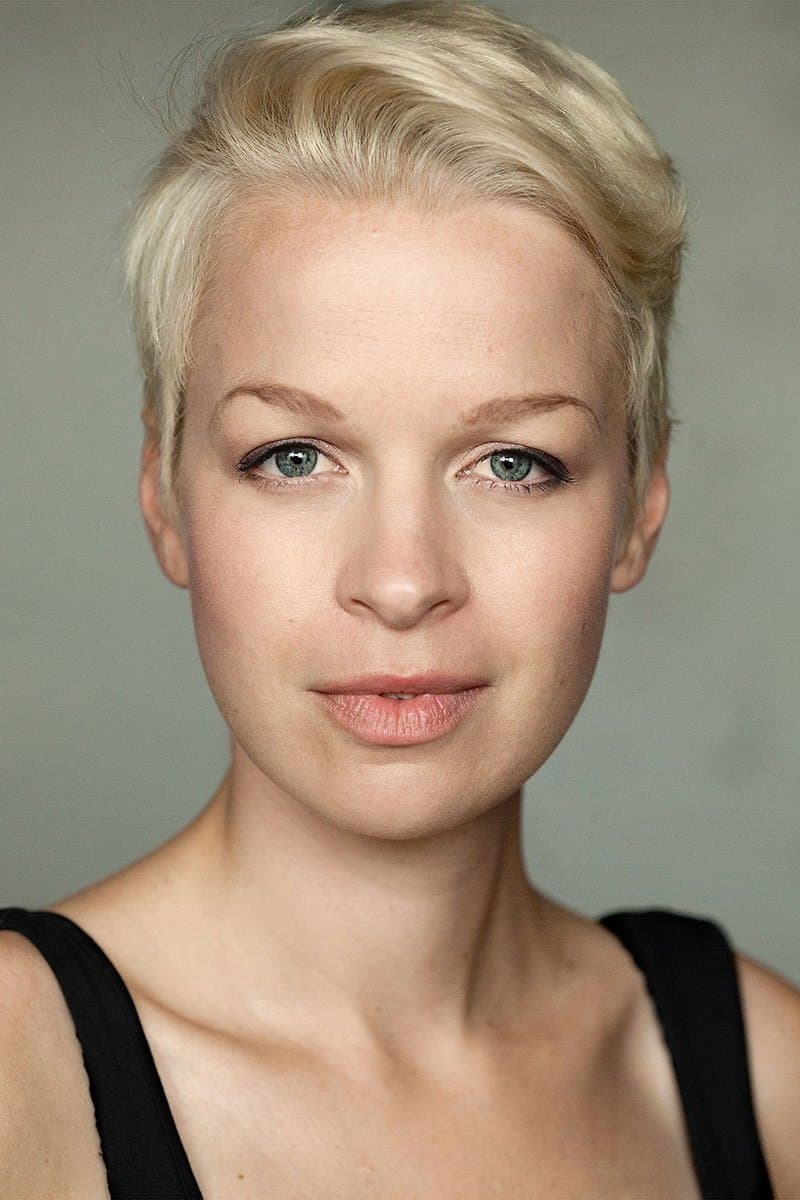 Sian Breckin profile