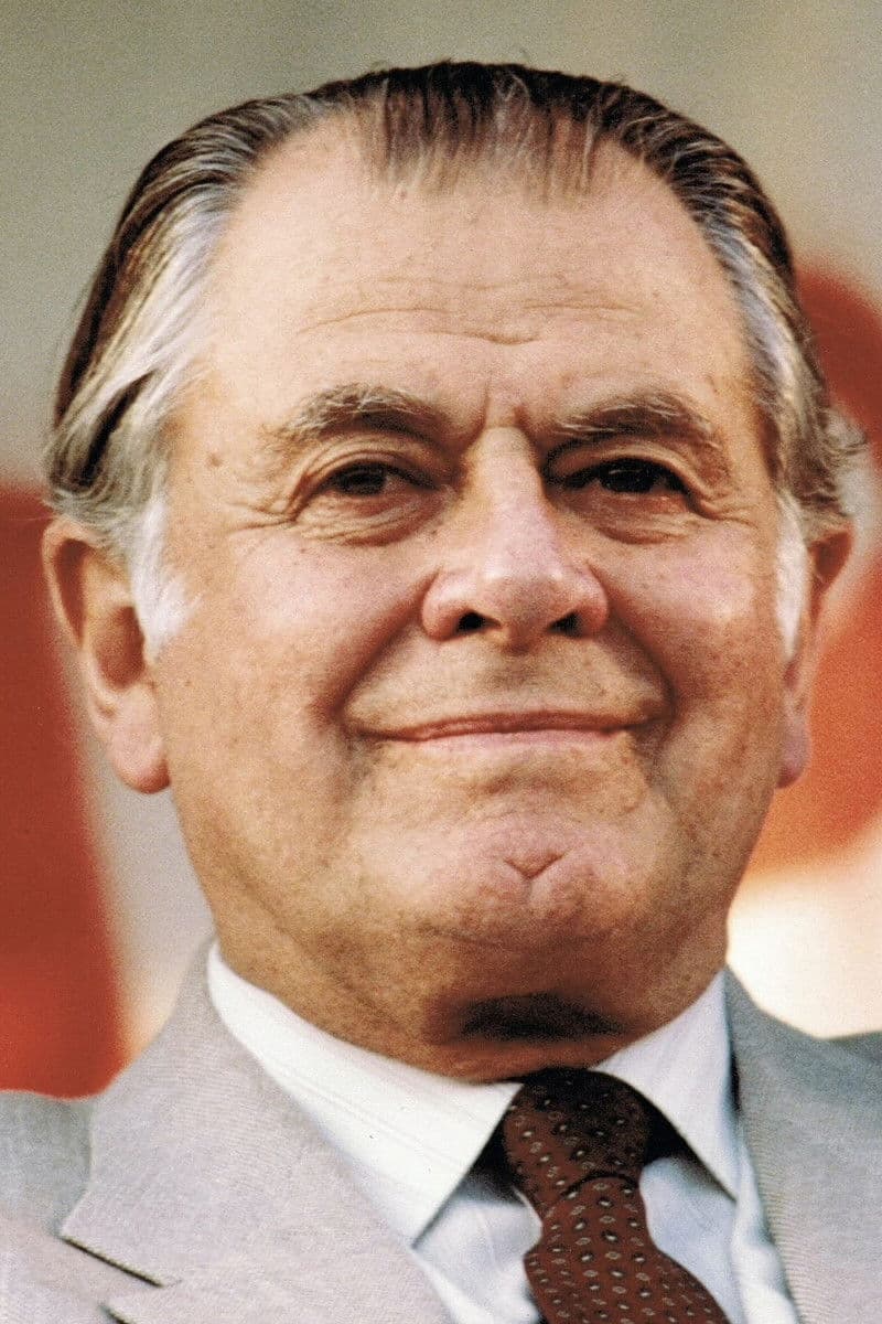 Patricio Aylwin profile