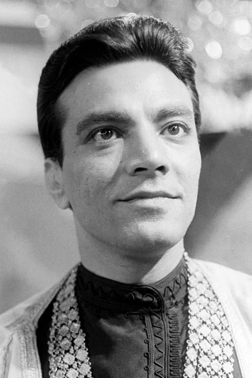 Zia Mohyeddin profile