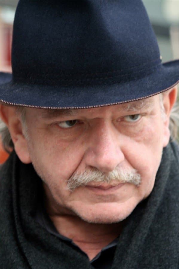 Jean-Louis Comolli profile