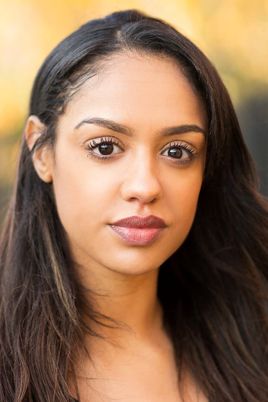 Sophia Leonie profile