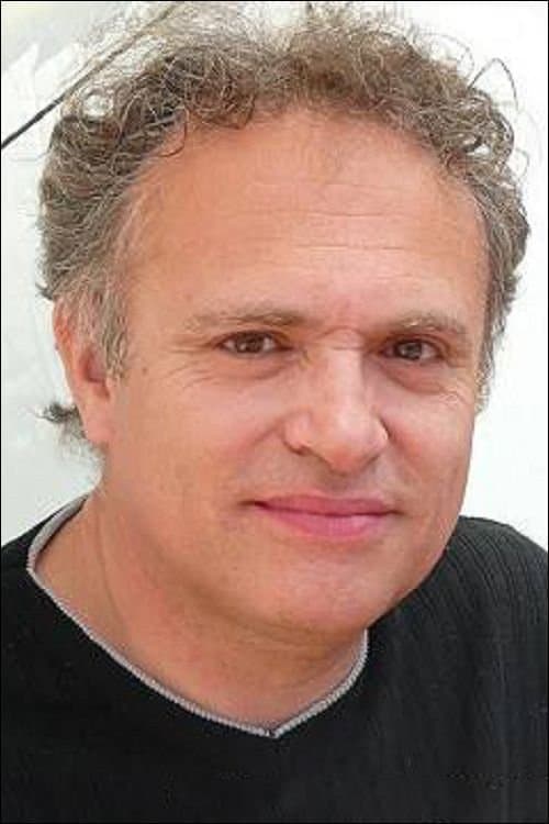 Daniel Lafourcade profile