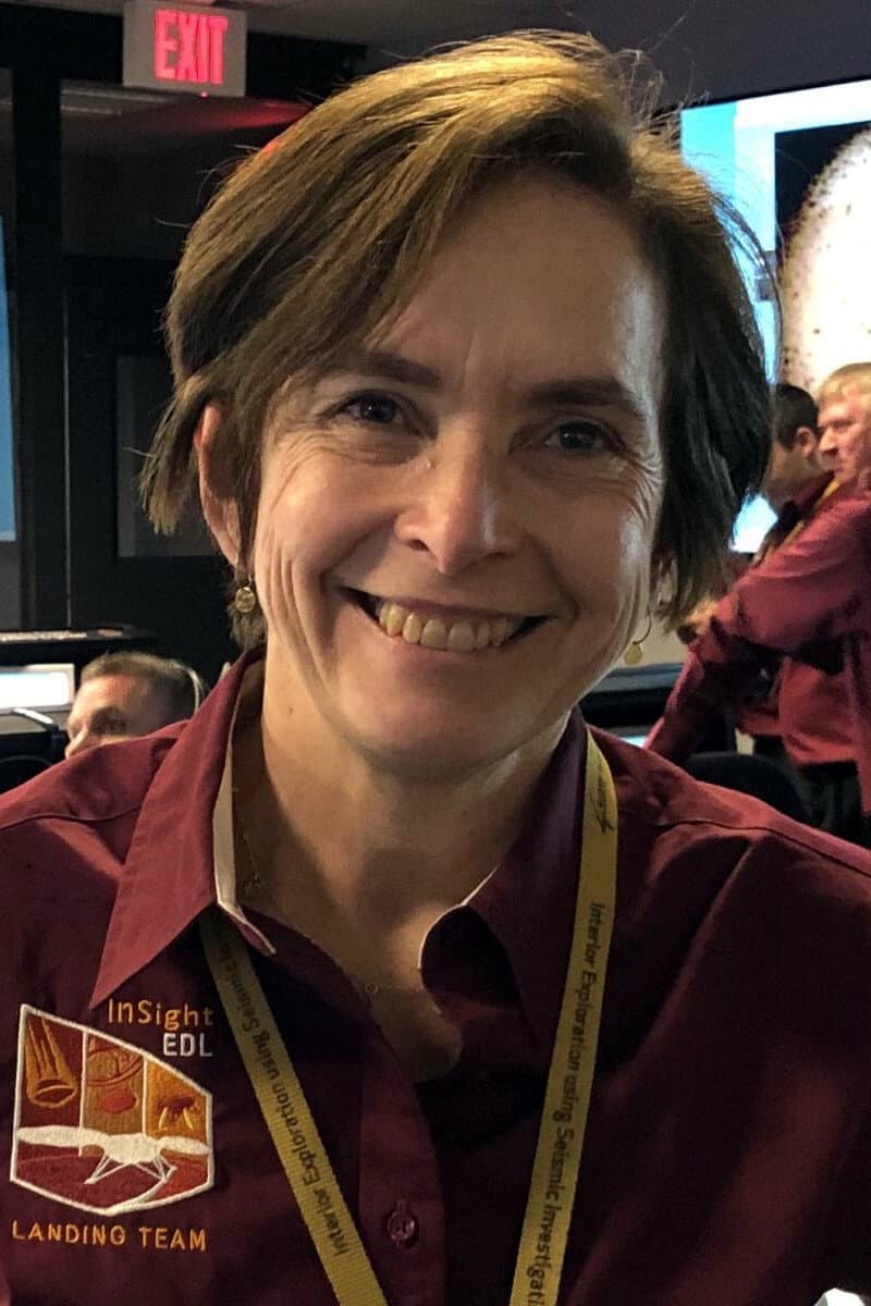 Suzanne Smrekar profile