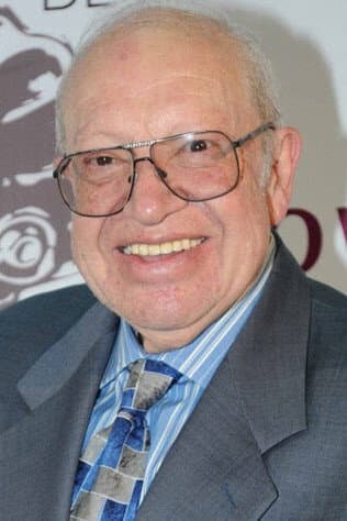 Eduardo Manzano profile