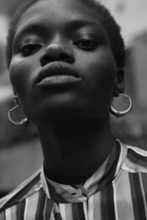 Zoe Alayrangues profile