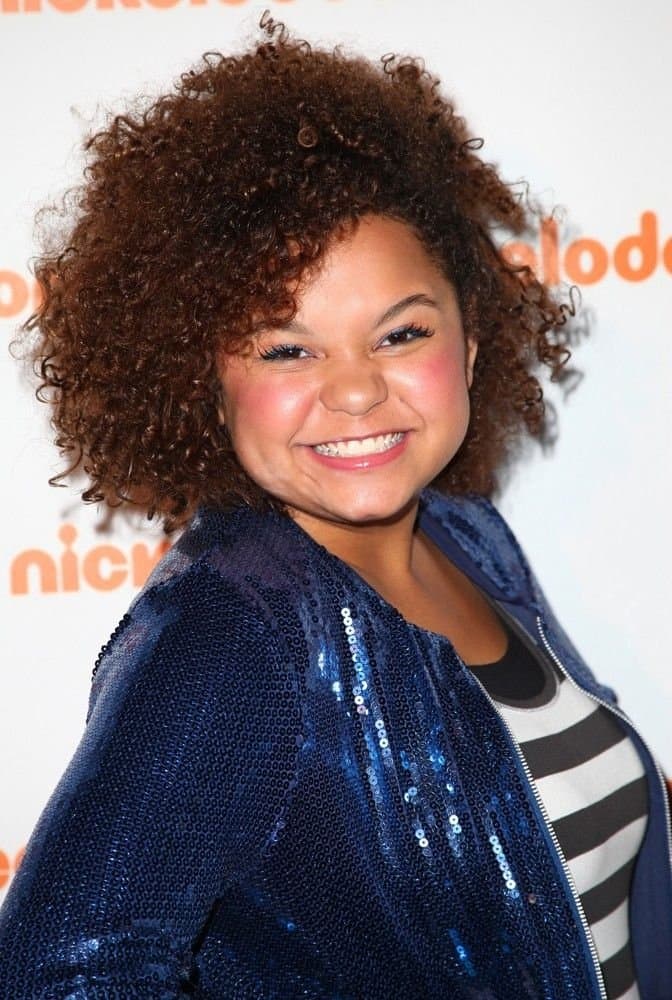 Rachel Crow profile