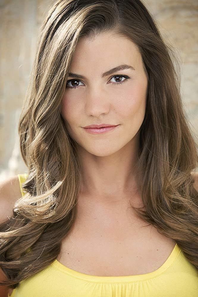 Lindsay Hugghins profile