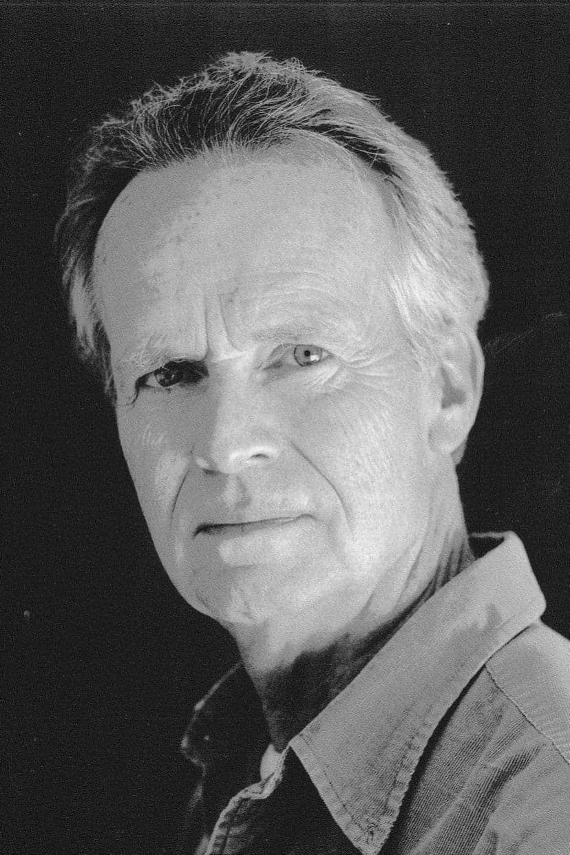 David Clennon profile