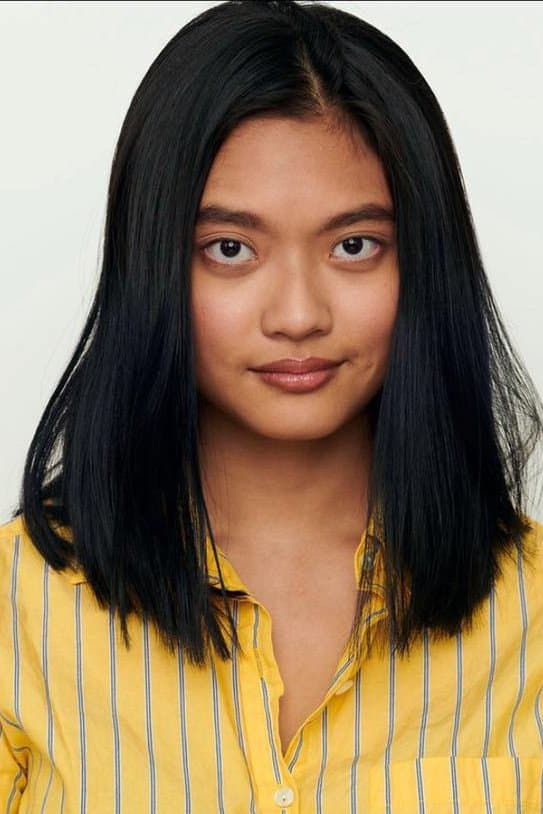 Phoebe Holden profile