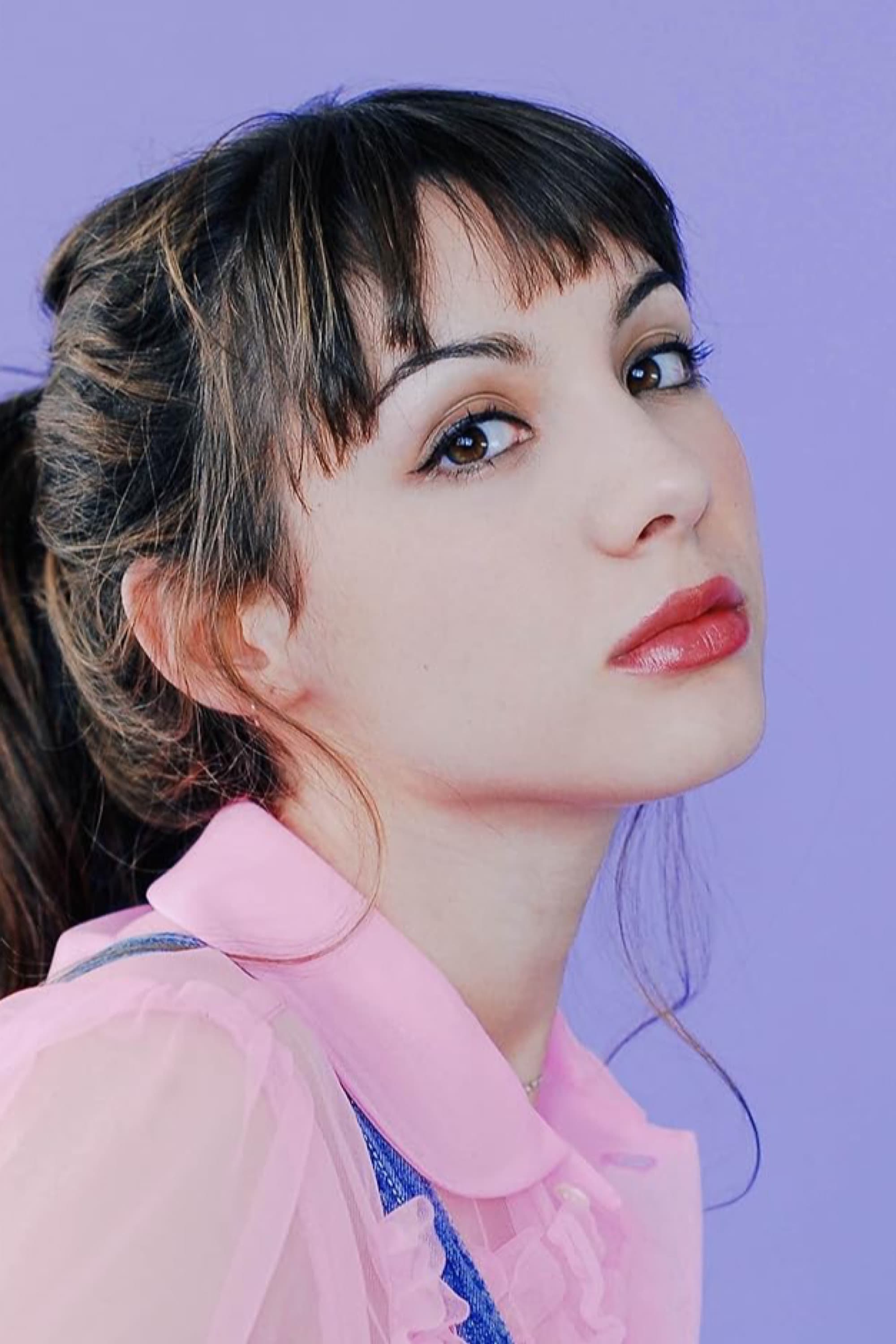 Hannah Marks profile