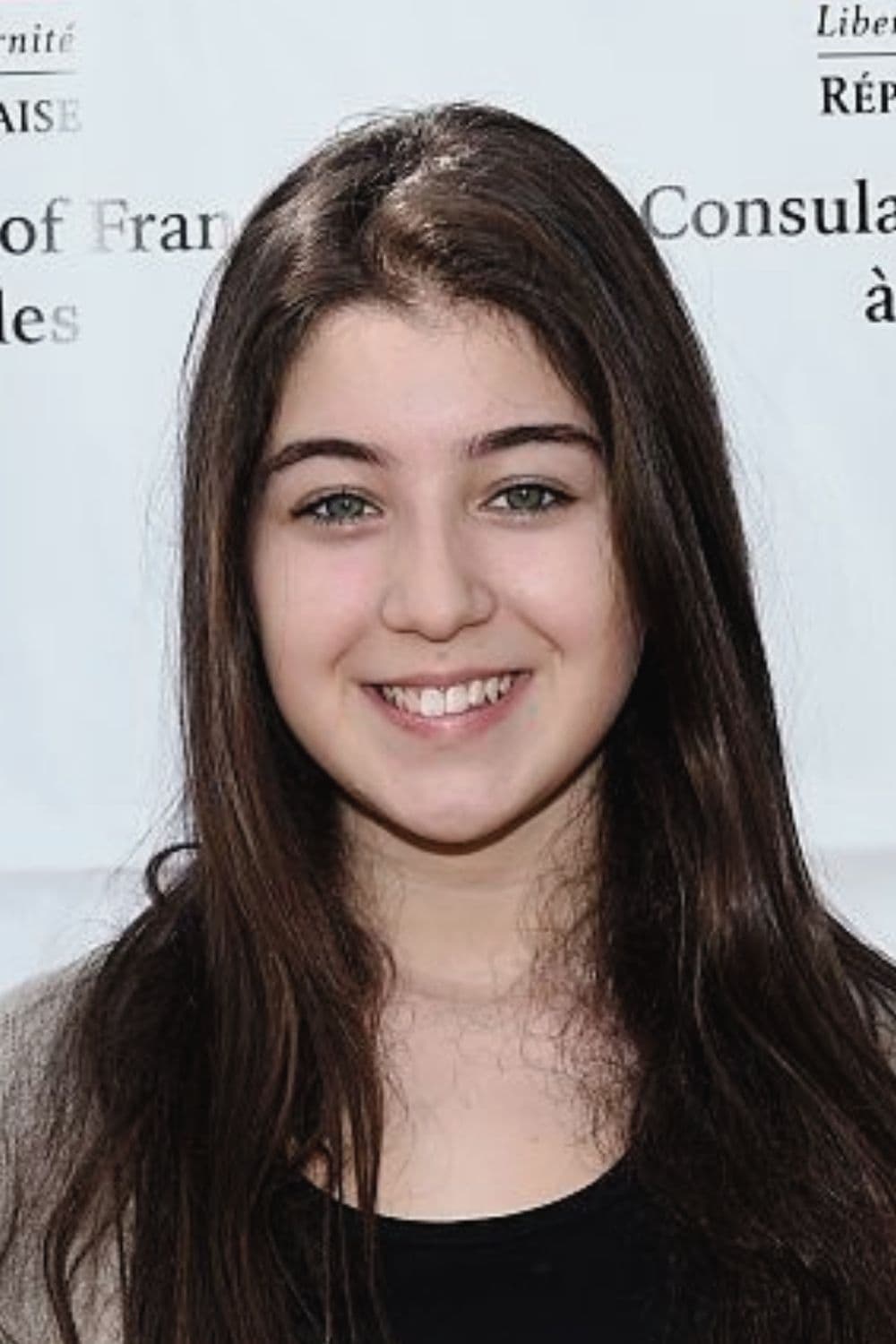 Doğa Zeynep Doğuşlu profile