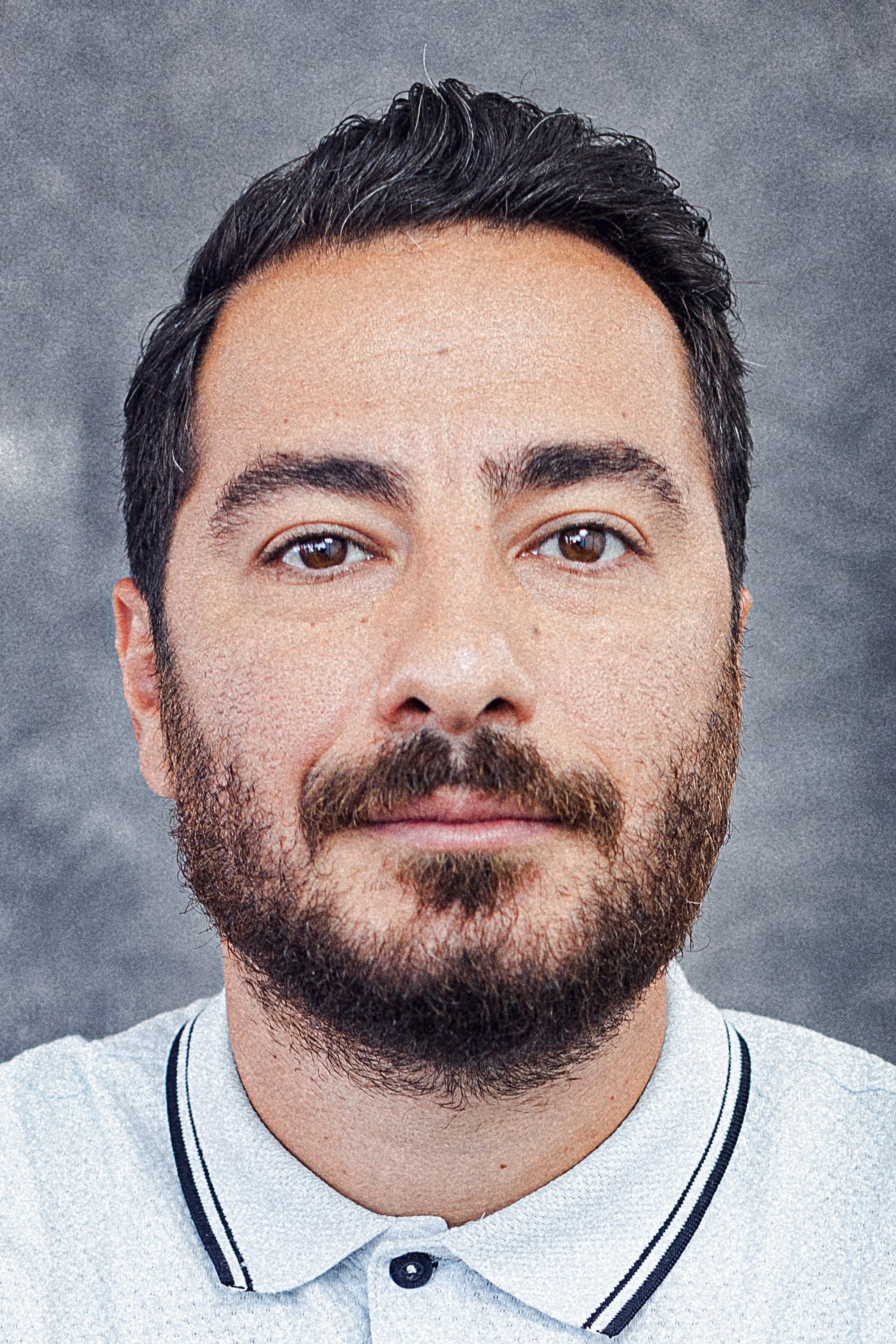 Navid Mohammadzadeh profile