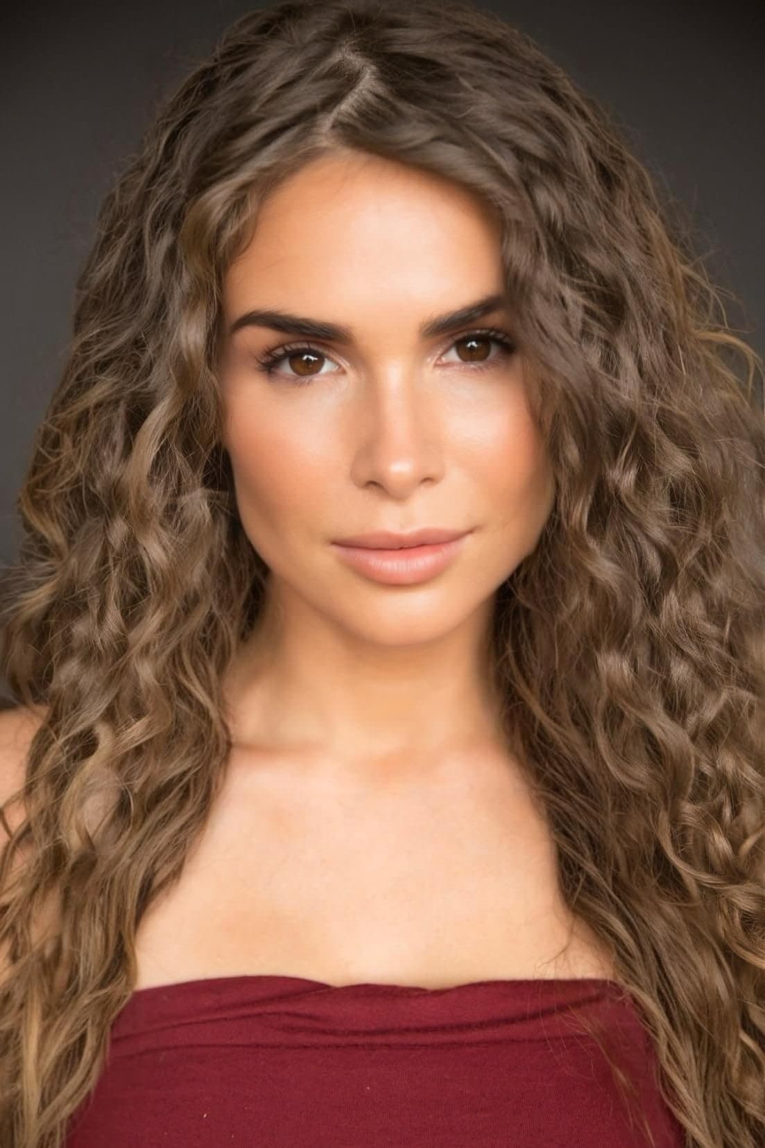 Monia Ayachi profile