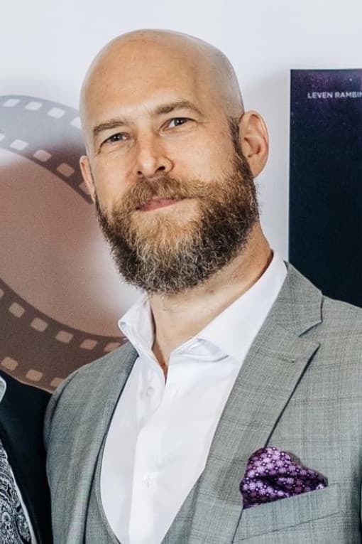 Marcos Efron profile