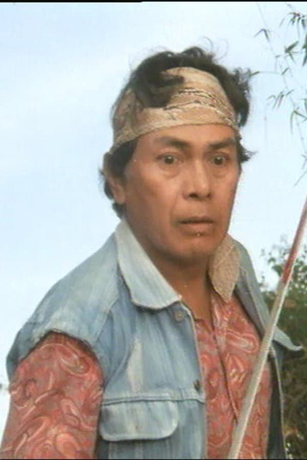 Mario Escudero profile