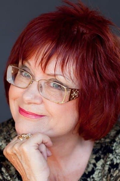 Paula Keenan profile