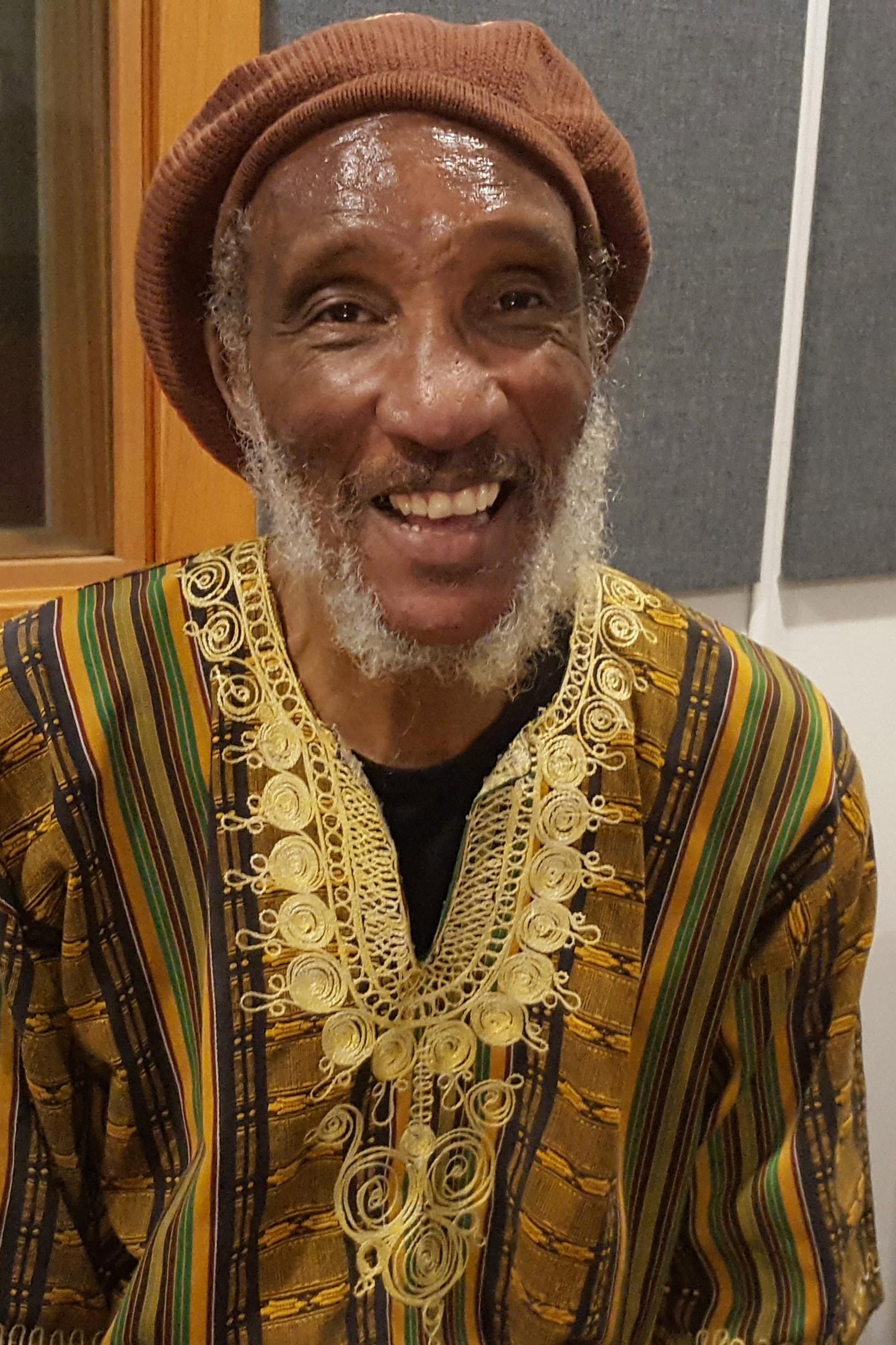 Larry Reni Thomas profile