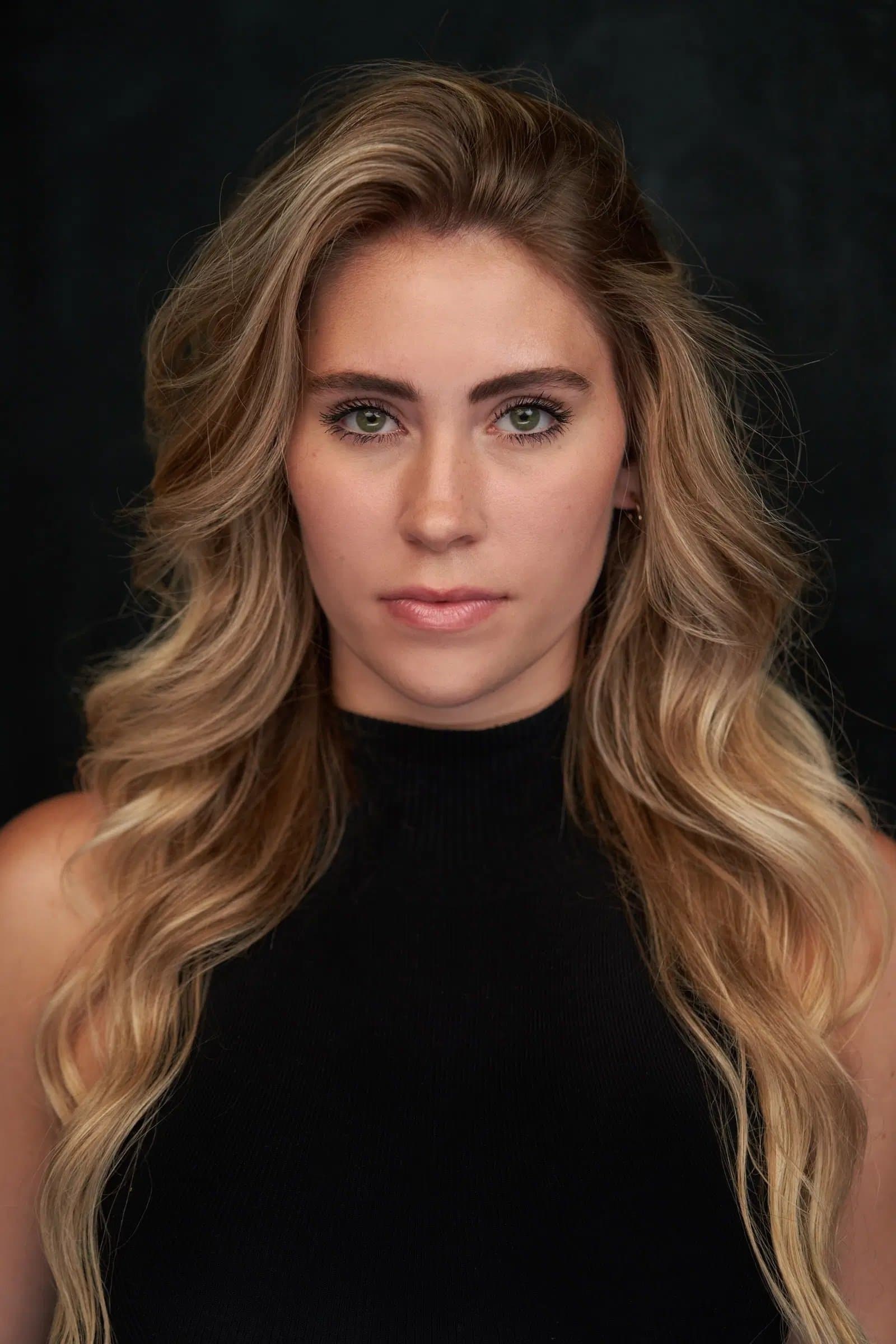 Mackenzie Hughes profile