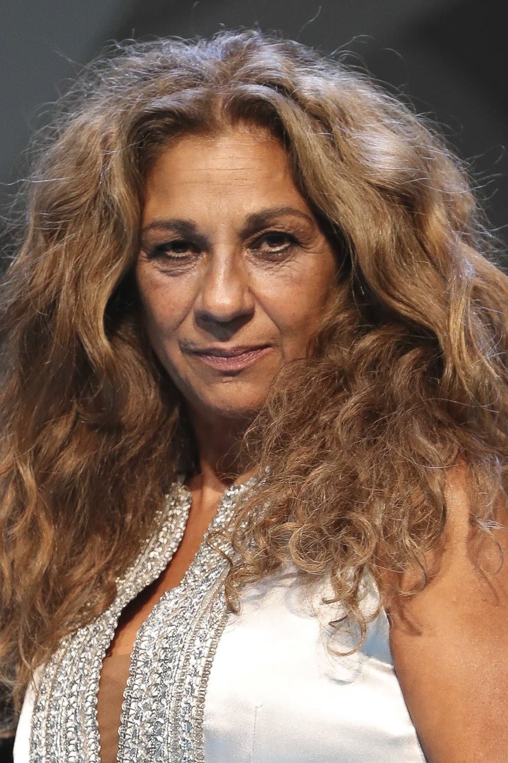 Lolita Flores profile