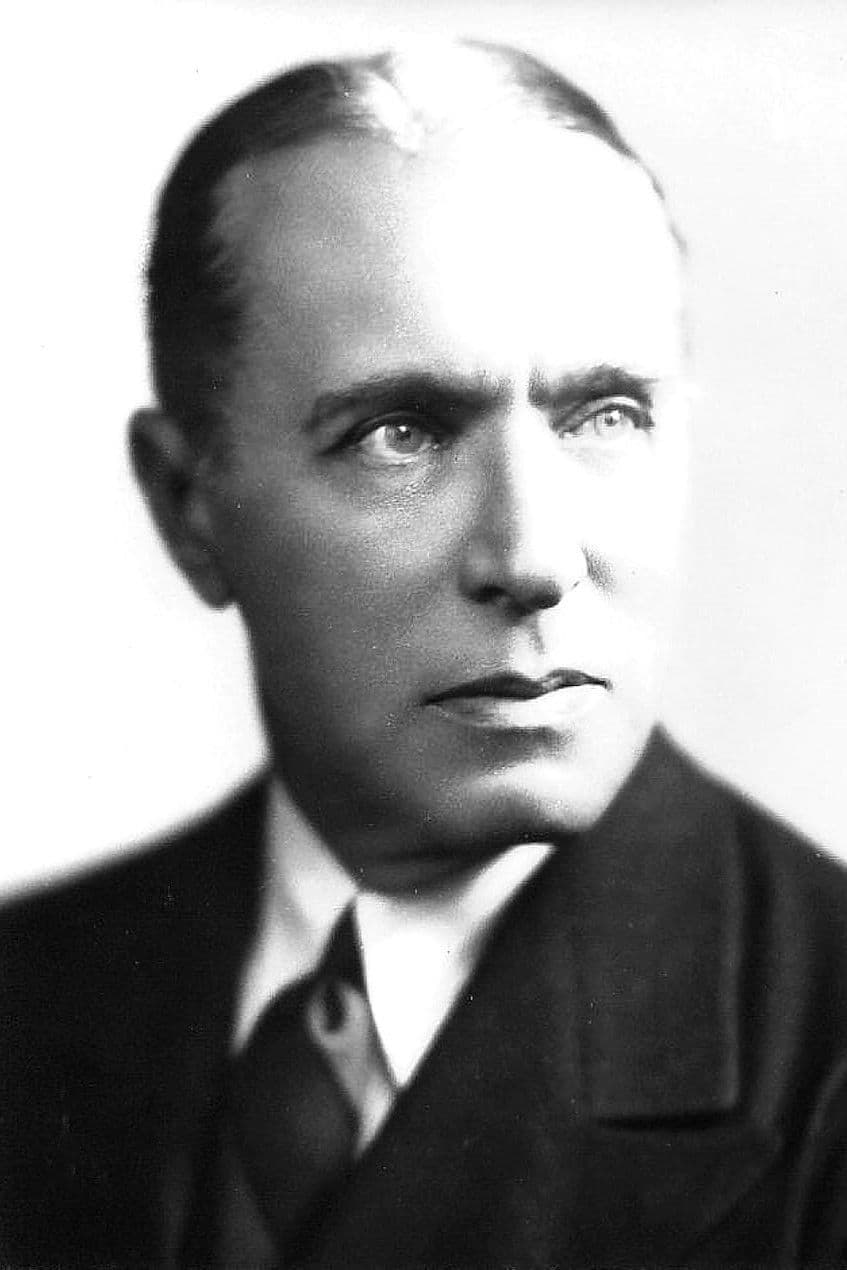 Frank Elliott profile