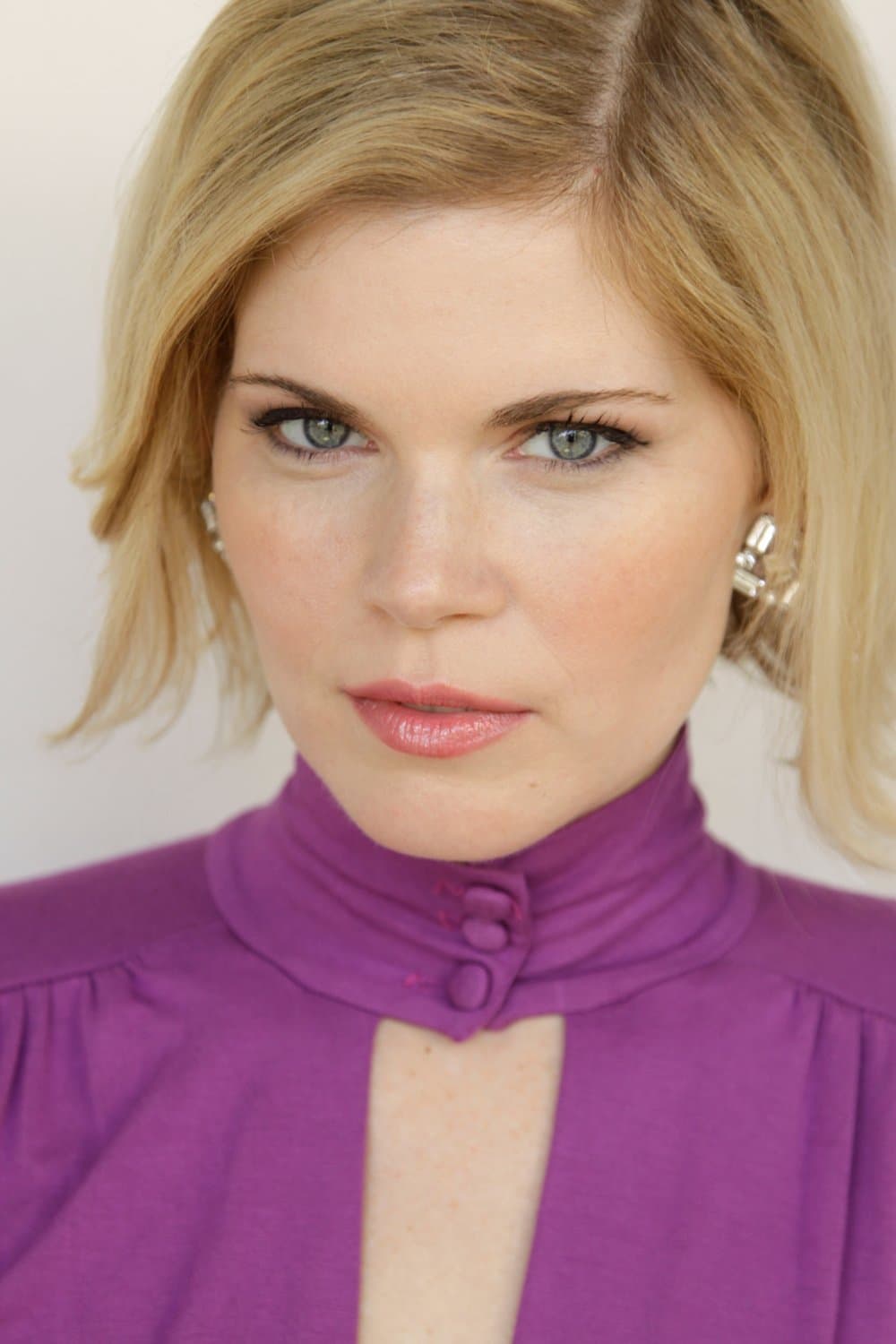 Caroline Macey profile