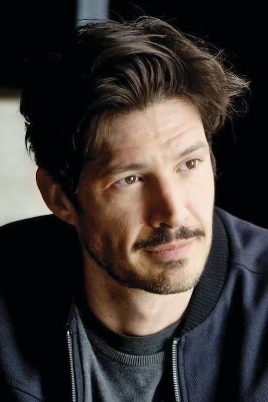 Éric Bruneau profile