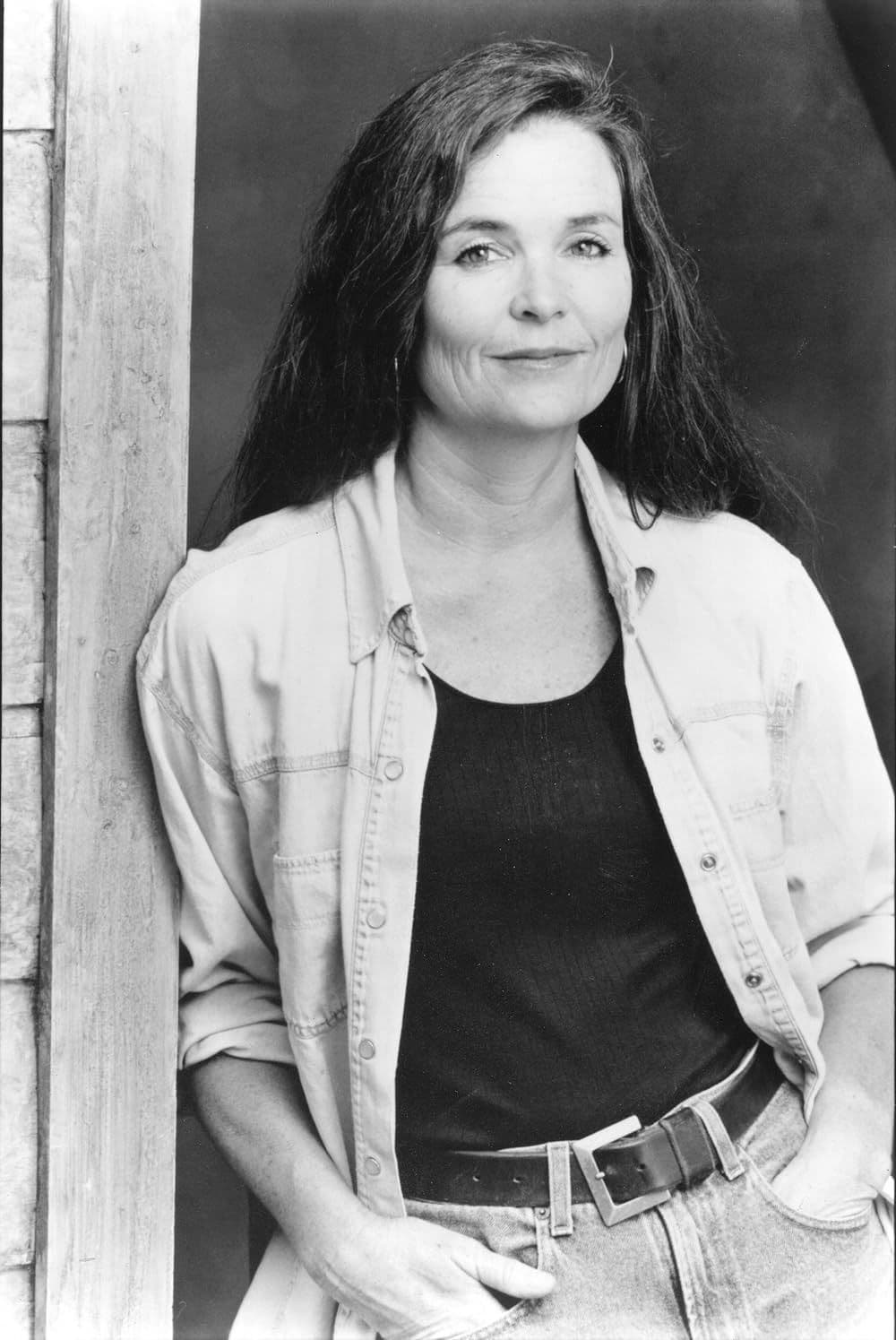 Victoria Thompson profile