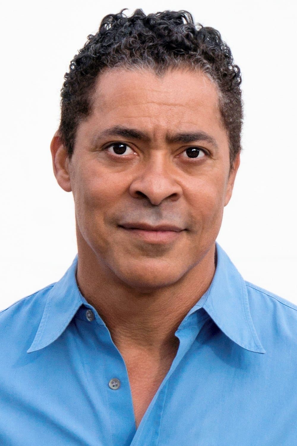 Dominic Hoffman profile