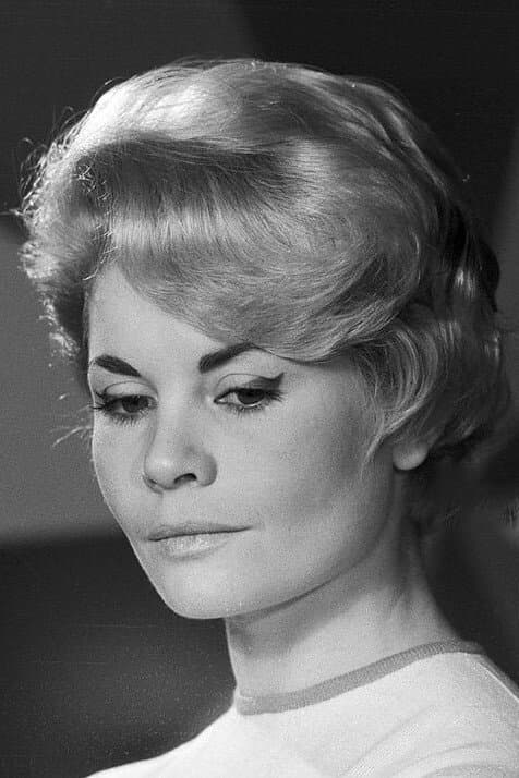 Noëlle Adam profile