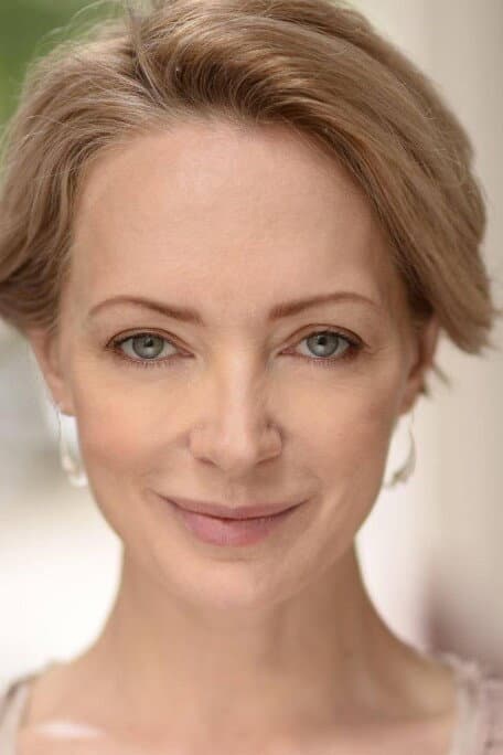 Julietta Hering profile