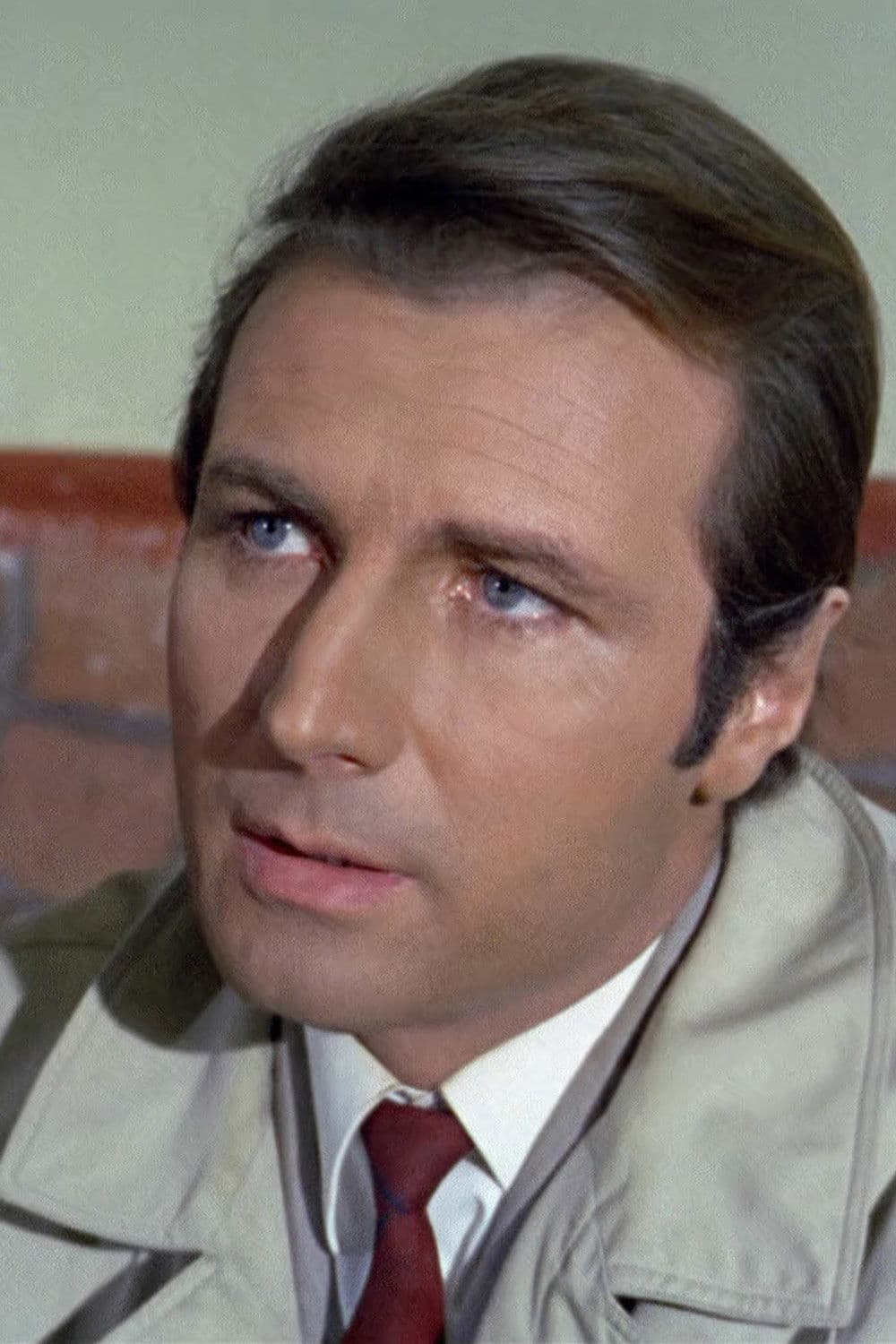 Roland Carey profile