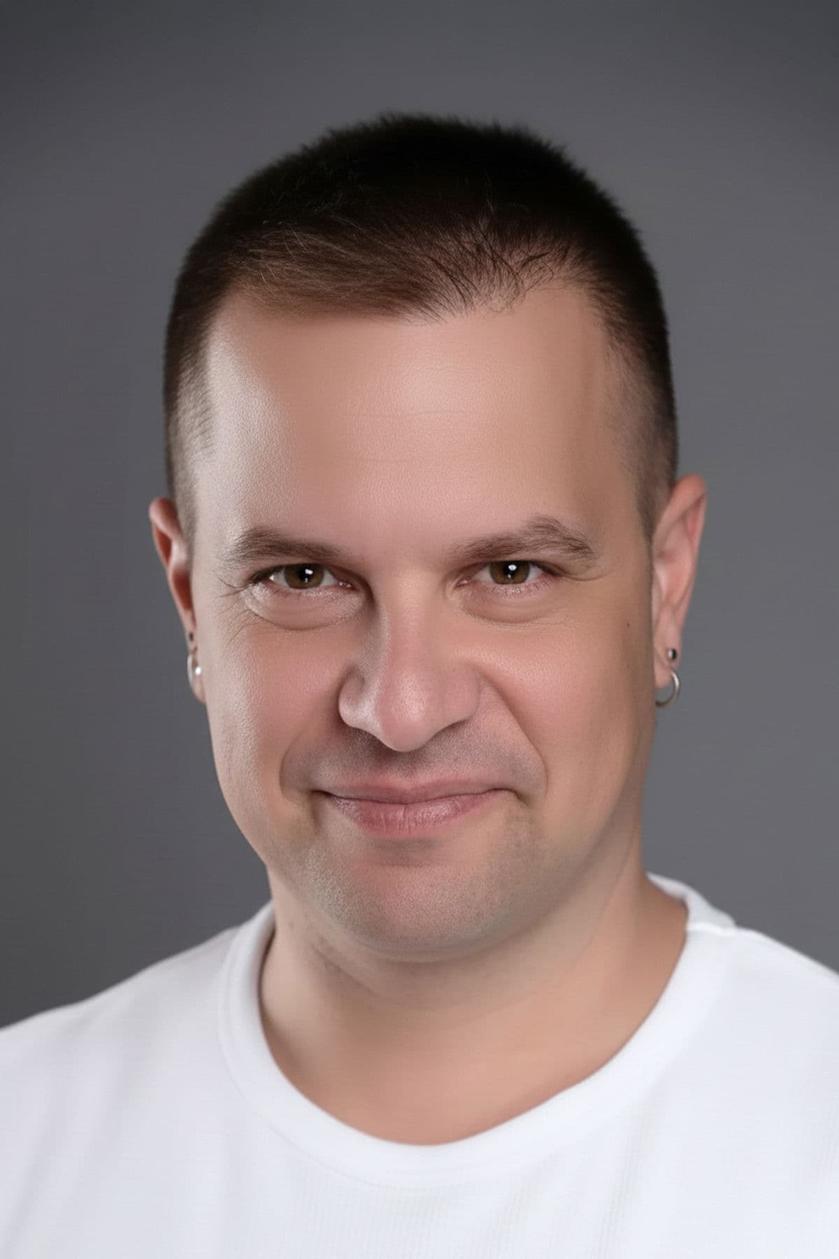 Yağmur Atacan profile