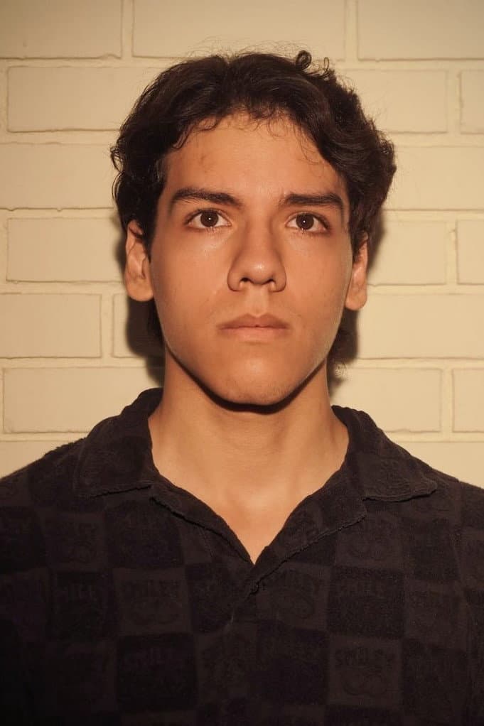 Fernando Vazquez profile