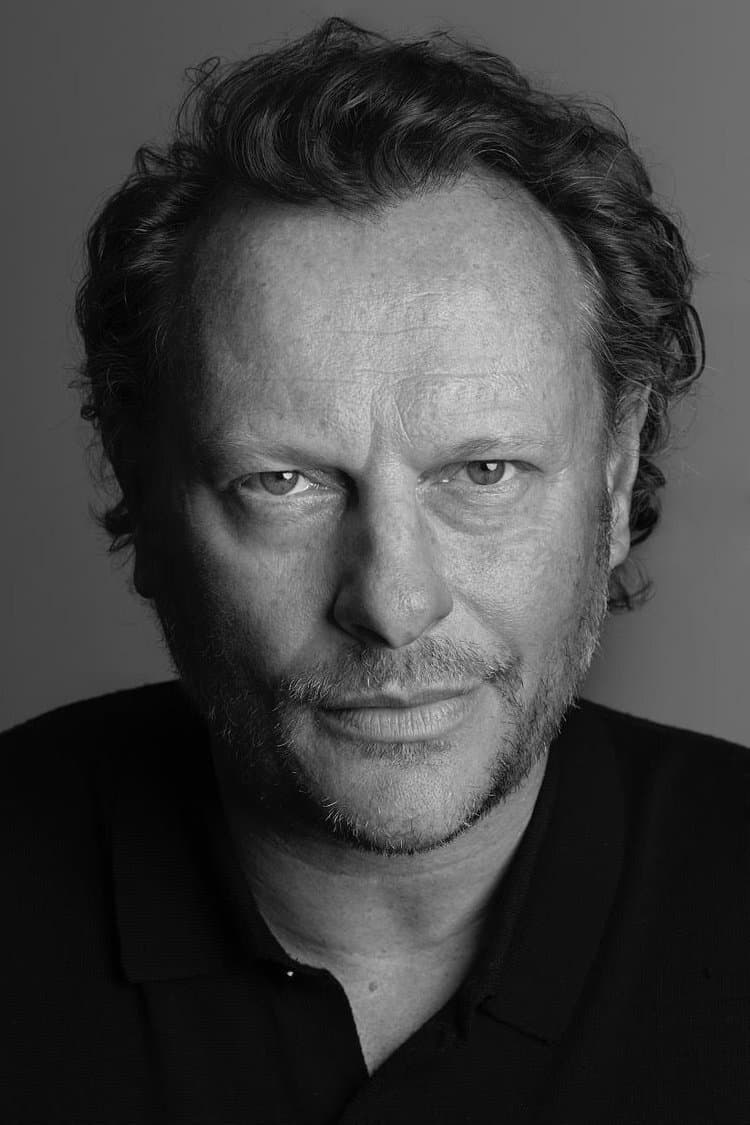 Neil Stuke profile