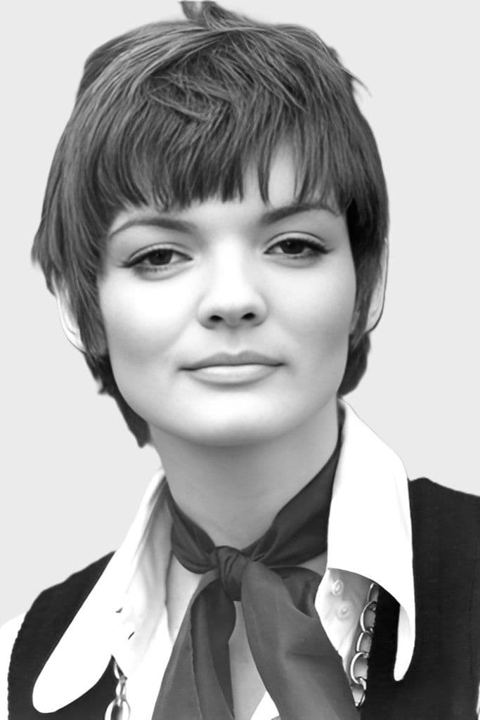 Josiane Tanzilli profile