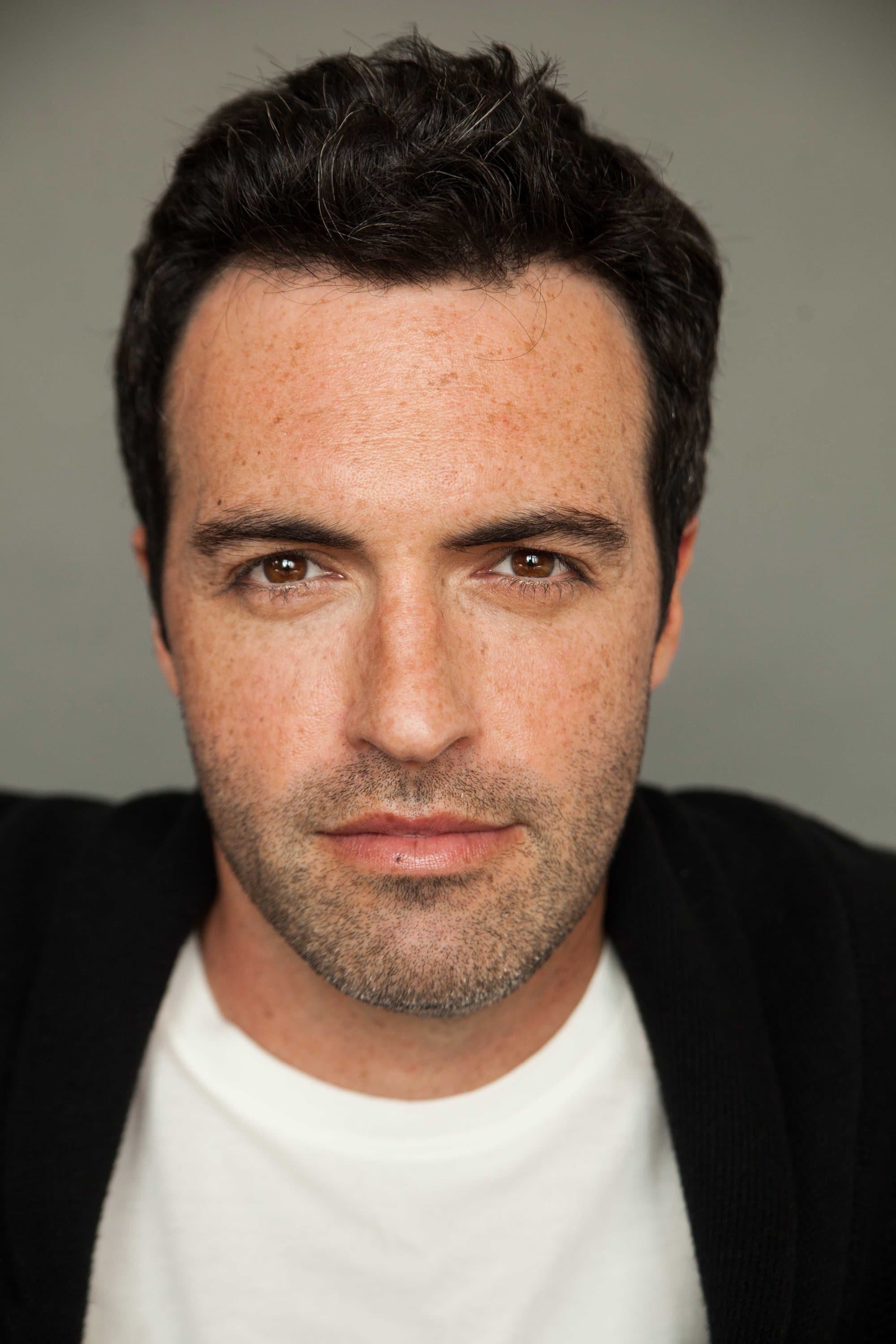 Reid Scott profile