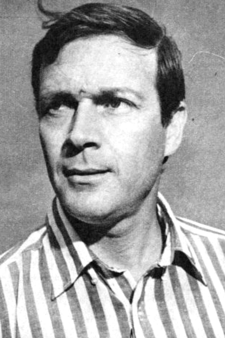 Enrico Cesaretti profile